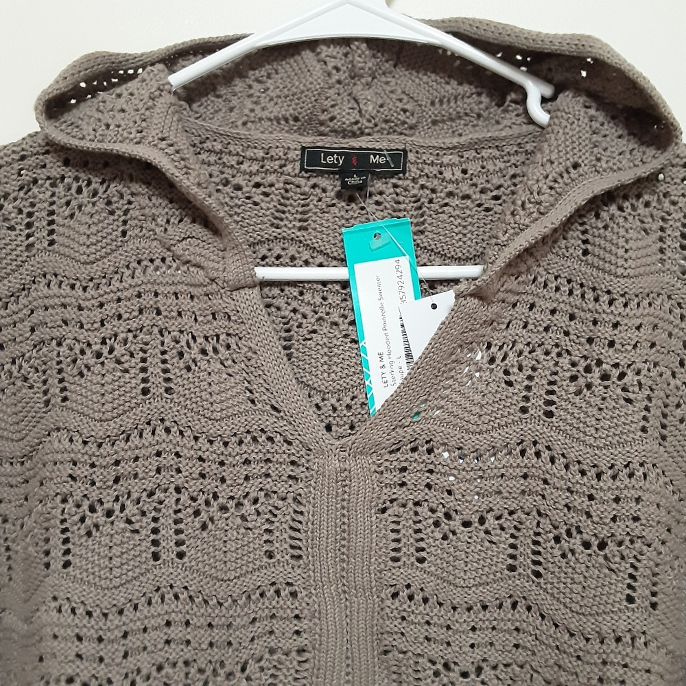 Lety & Me Hooded Sweater Womens Large - Picture 3 of 10